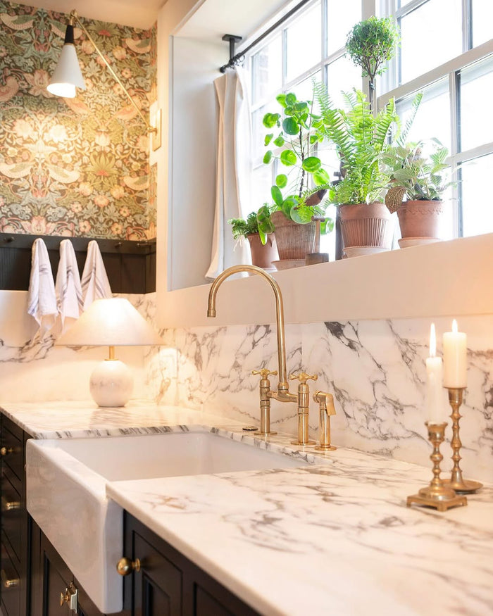 Trade and Wholesale Buying Guide for Designers featuring Polished Brass Bridge Kitchen Faucet with Side Sprayer