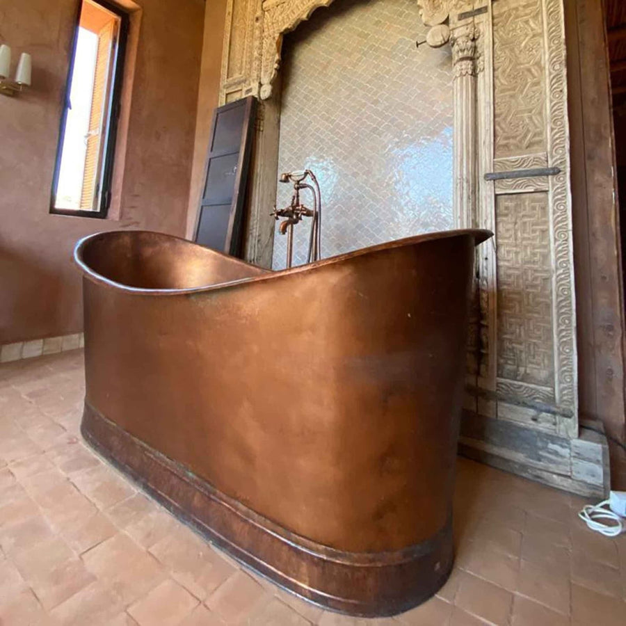 Antique Copper Bathtub Bath Fixture bathtub fixture for bathrooms, freestanding tubs, and classic bath interiors - view 1
